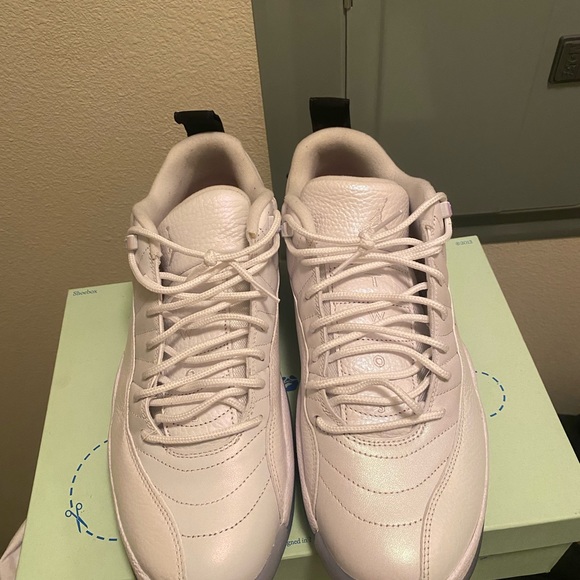 Jordan 12 Low Easter - Picture 3 of 5